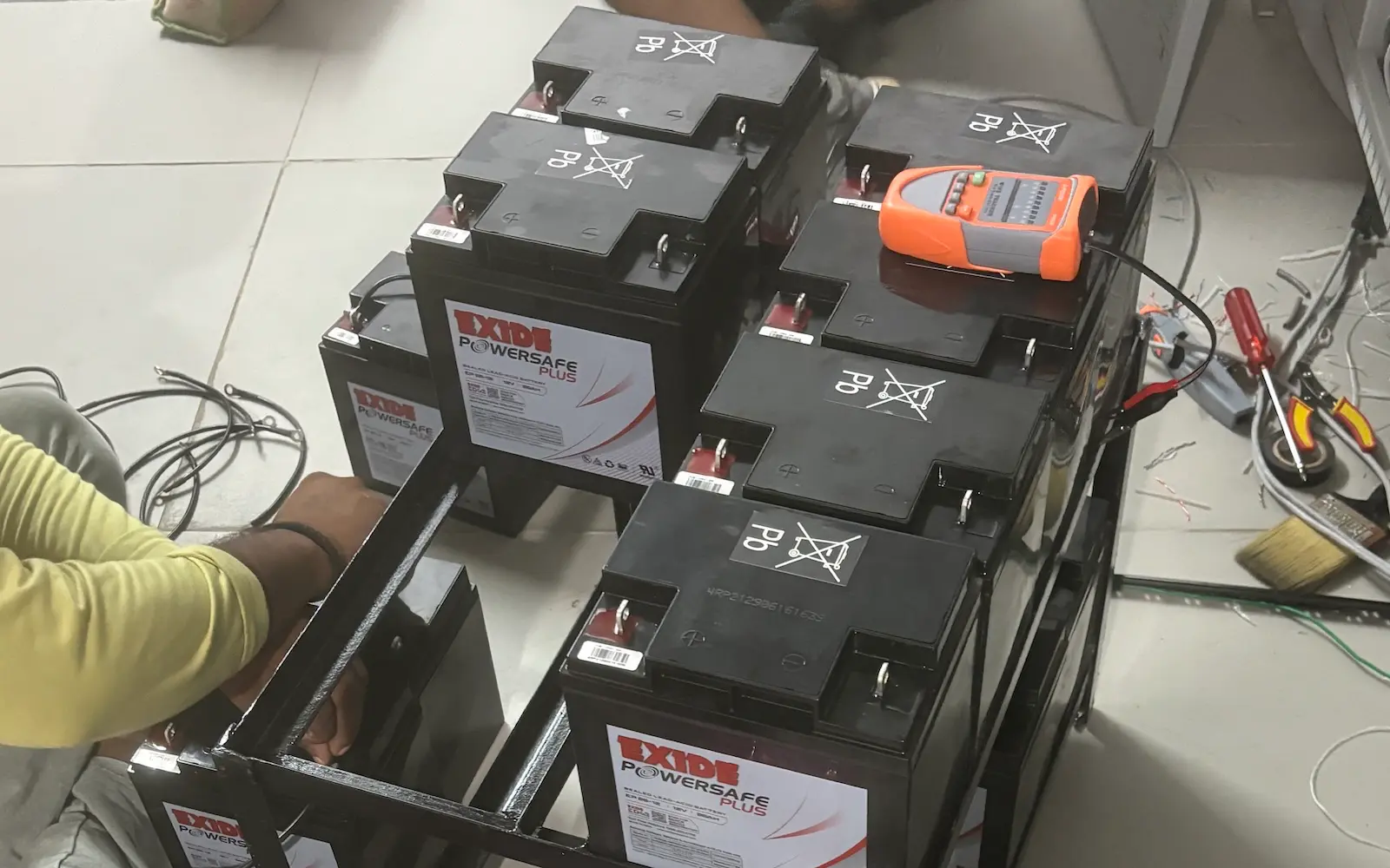 UPS Setting up Image